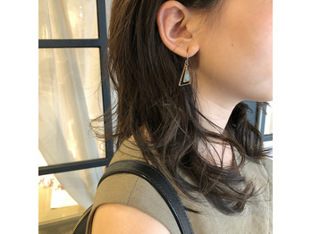 20代30代大人女性に大人気のグレージュ!_20180815_1