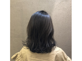 大人女性に大人気!暗いのに透明感のあるカラー!_20180926_2